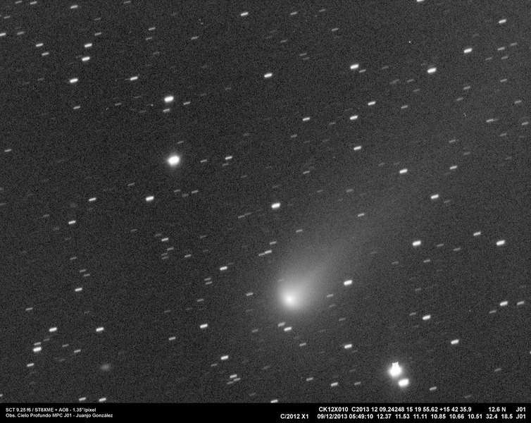 C/2012 X1 (LINEAR) - 2013-12-09