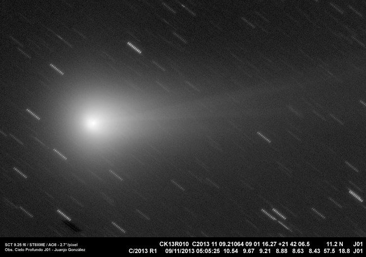 C/2013 R1 (Lovejoy) - 2013-11-09