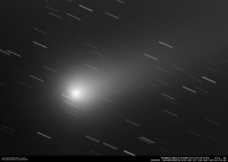 C/2013 R1 (Lovejoy) - 2013-11-18
