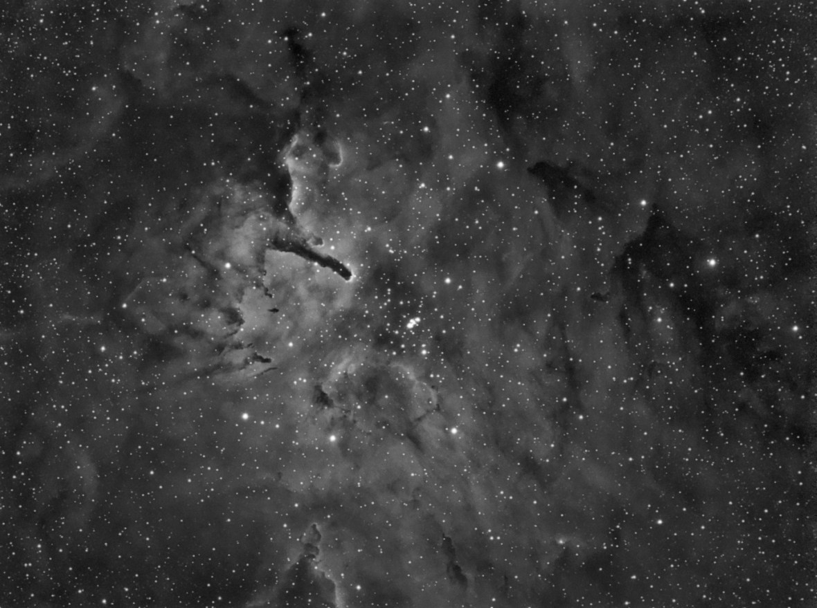 ngc6823