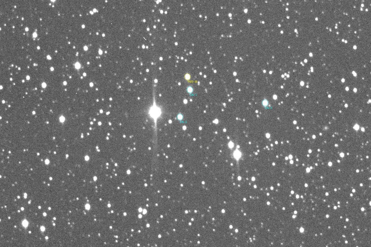tres-1b